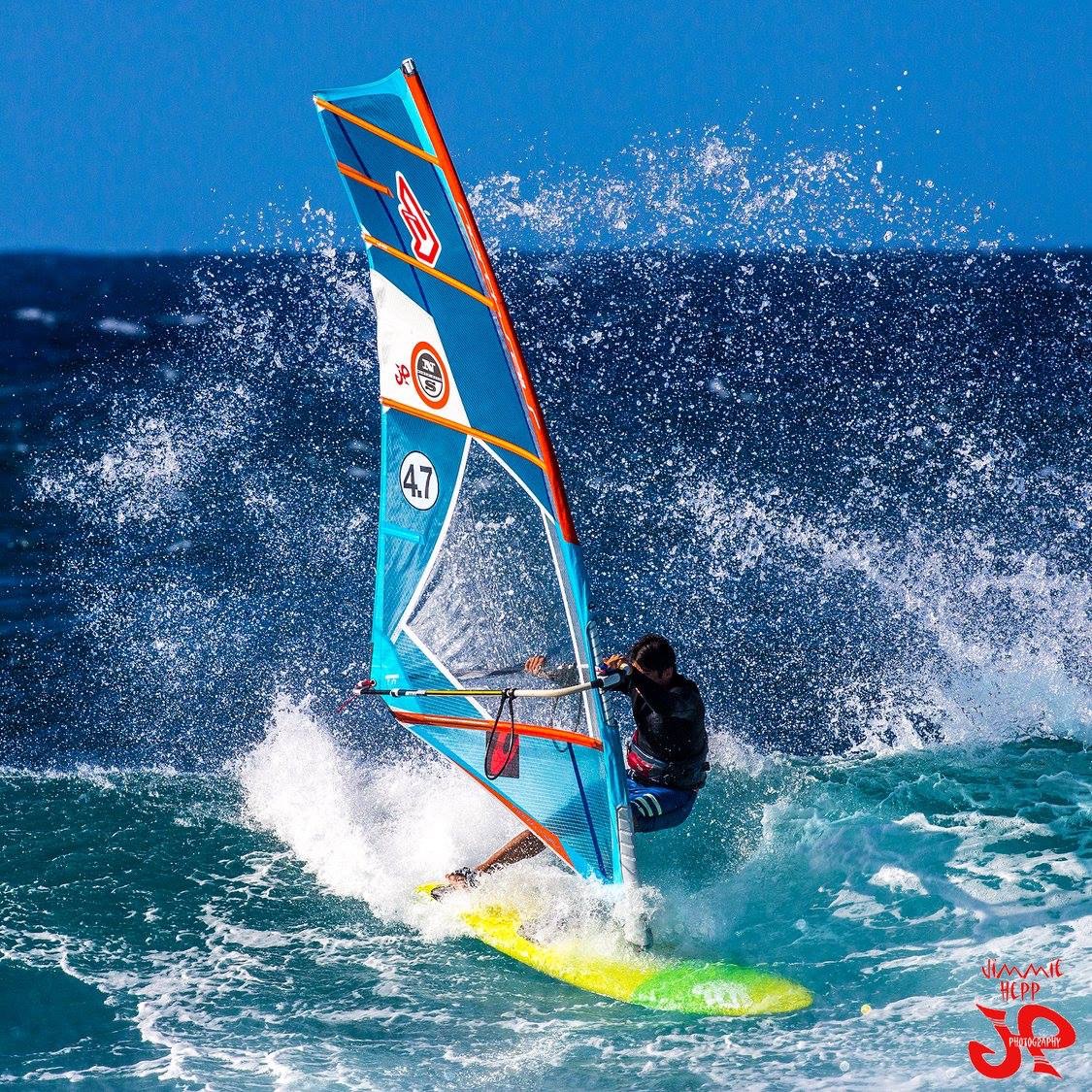 12232954_910497215654610_4730704750057158926_o